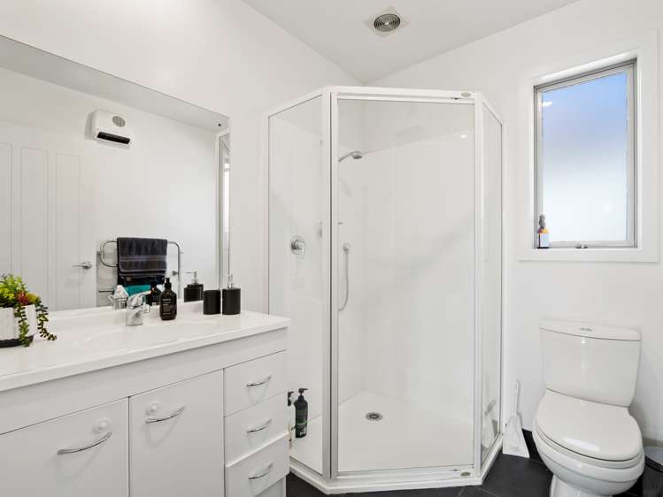 8 Widgeon Place Dalefield/Wakatipu Basin_13