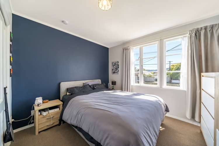 150 Waddington Drive Naenae_5