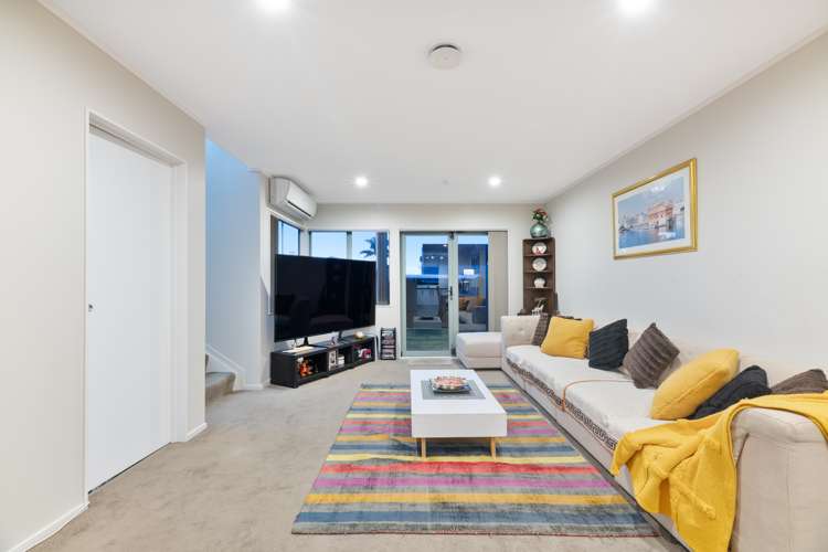 21 Stephen Avenue Henderson_16