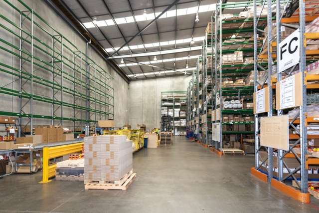 8 Orbit Drive Albany_4