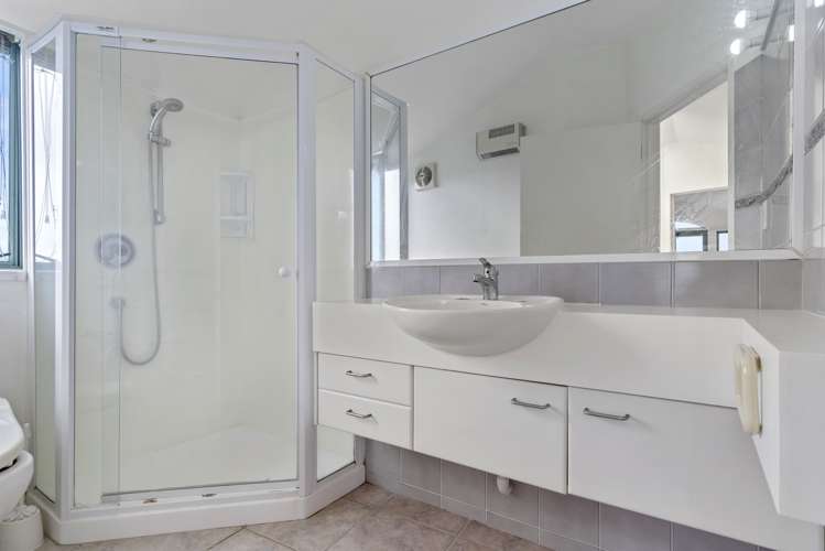 9 Aberdeen Road Castor Bay_10