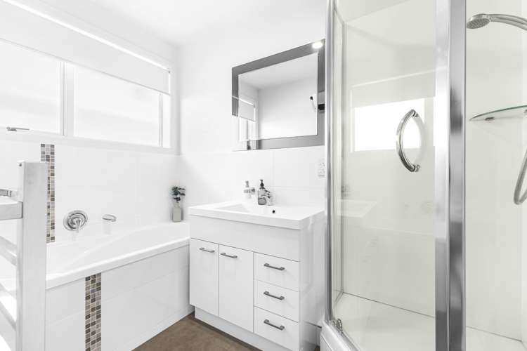 1/22 Seaforth Avenue Mangere Bridge_11