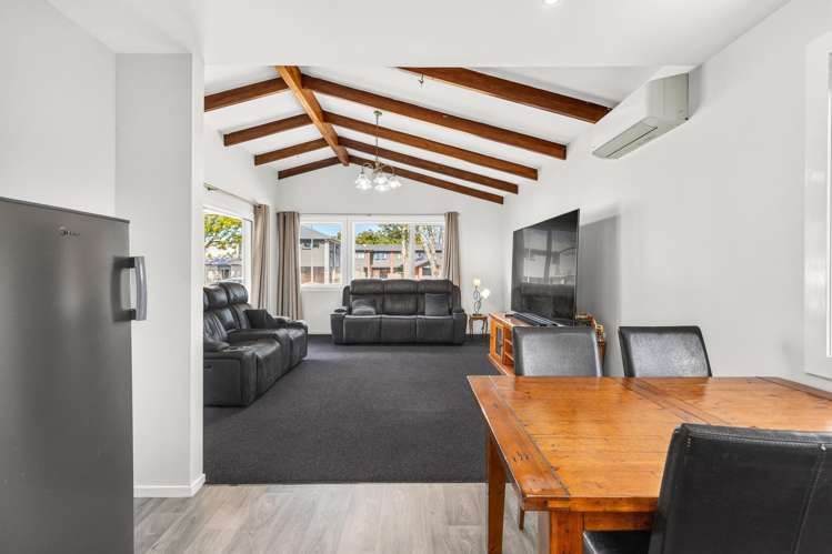 66 Oakfield Crescent Pukete_6