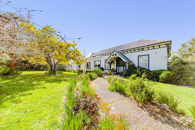 23 Domain Road Waipawa_0