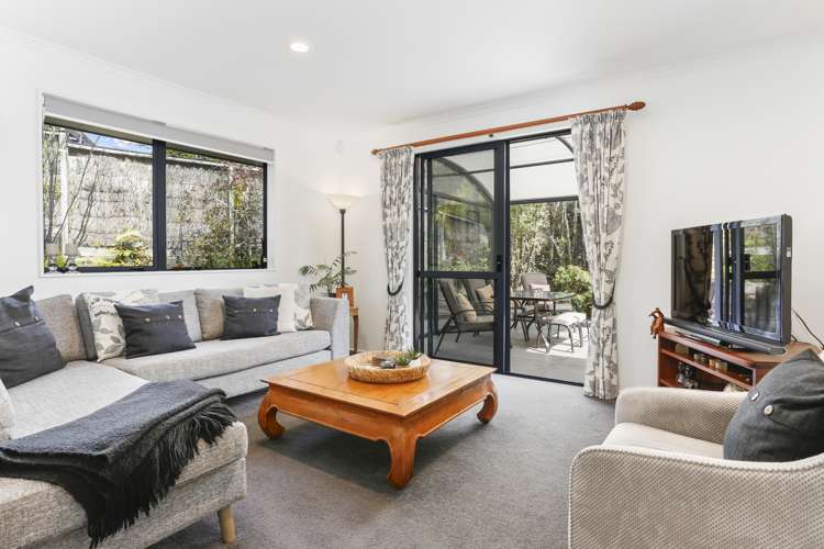 11 Amber Glen Albany_5