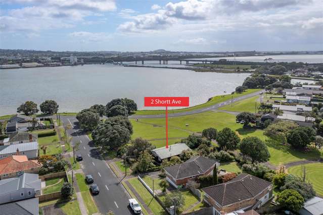 2 Shortt Avenue Mangere Bridge_1