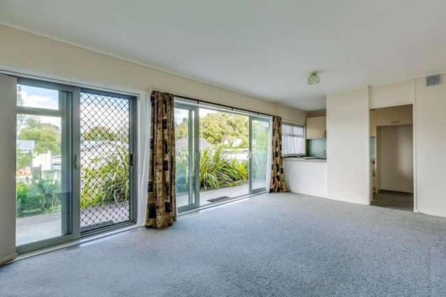 3/5 Mountbatten Avenue Hillcrest_4