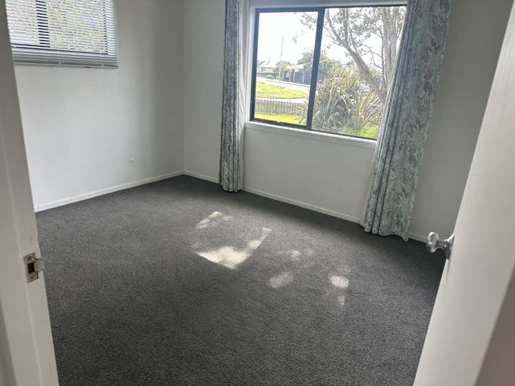 33 Stafford Street Waitara_6