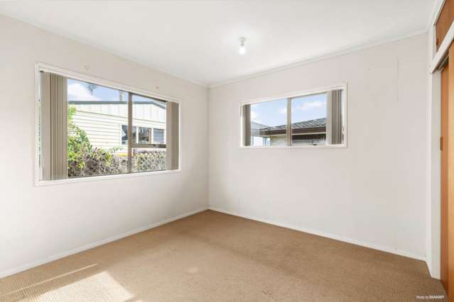 2/98 Harris Street Pukekohe_3