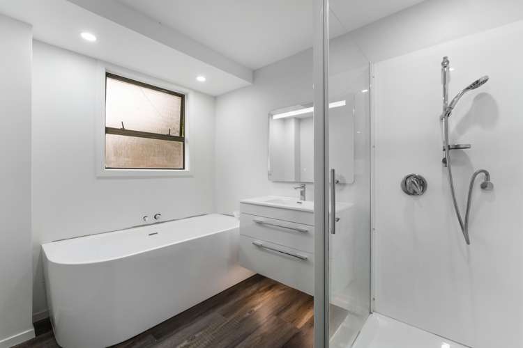 749 River Road Broadlands_10