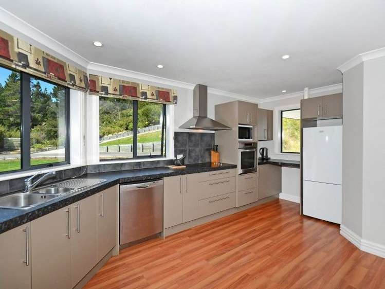 172 Plateau Road Te Marua_10