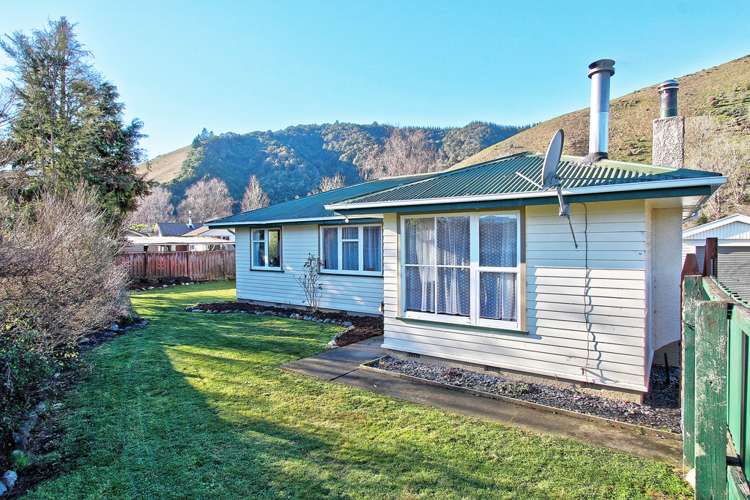 7 Tawa Place Tapawera_2