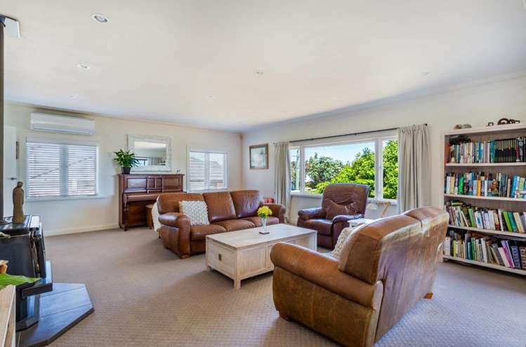 68 Mere Road Taupo_14