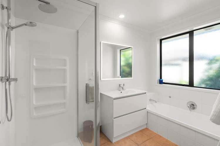 9 Carrington Drive Papamoa Beach_8
