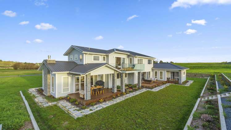 18 Throttle Close Dairy Flat_22