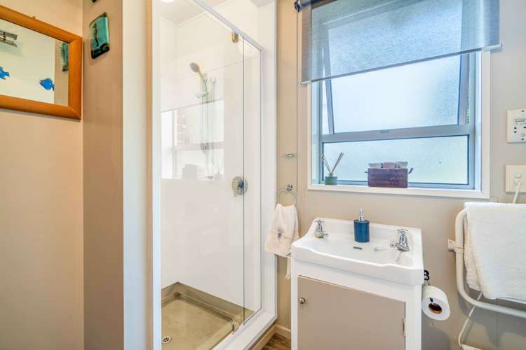 7 Iona Street Lawrence_8