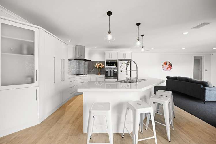 16 Whistler Close Rototuna North_8