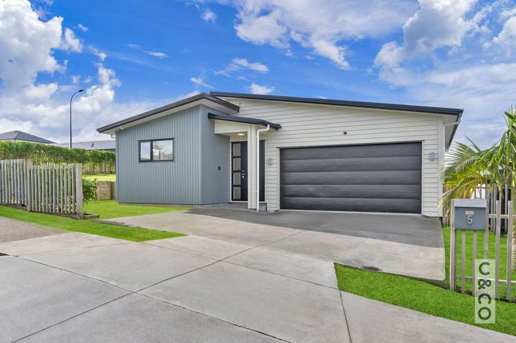 5 Byron Drury Way_1