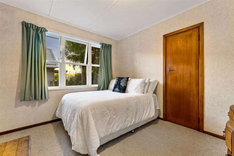 18 Albert Road Kelston_8