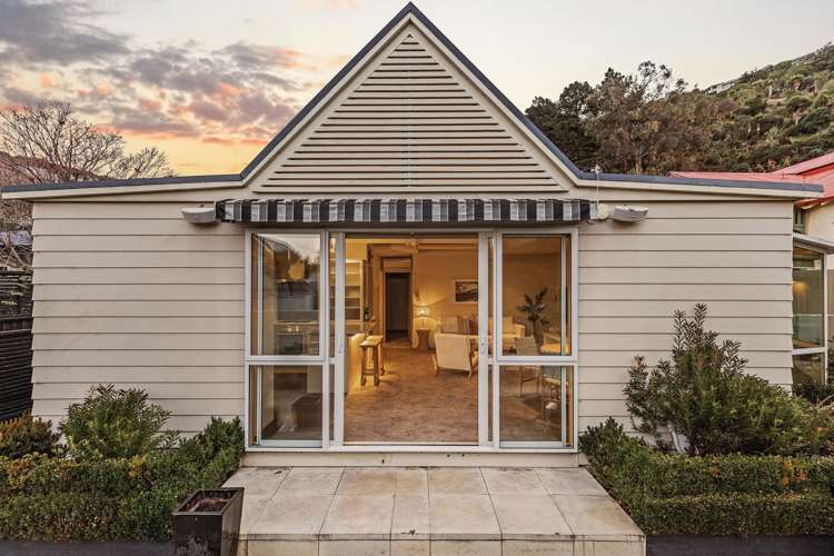 8a Nayland Street Sumner_19