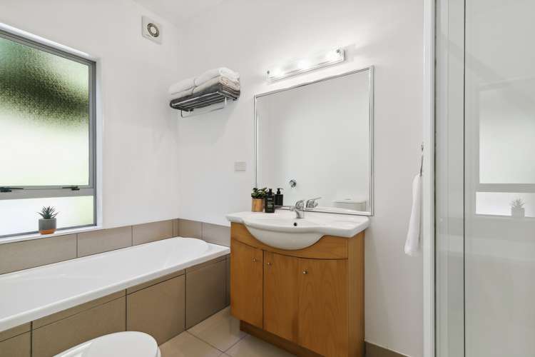 18b Pimble Avenue Karori_10