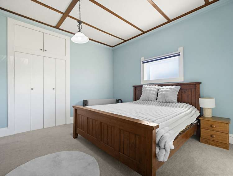 1200 Caroline Road Mayfair_11