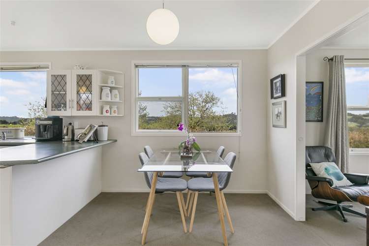 102 Taiapa Road Muriwai_17