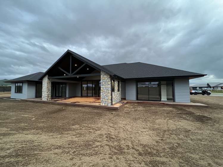 79 Whare Marama Drive Leamington_6