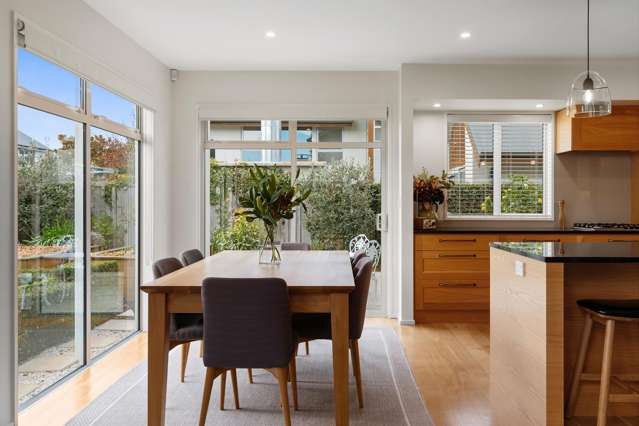 5 Lakebridge Place Parklands_4