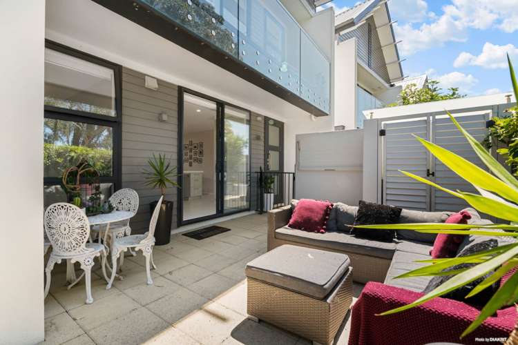 14a Blake Greens Silverdale_3