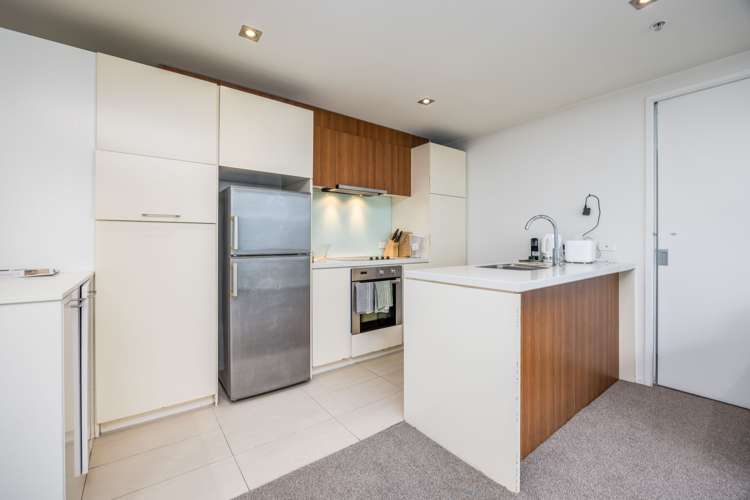 523/8 Dockside Lane Auckland Central_6