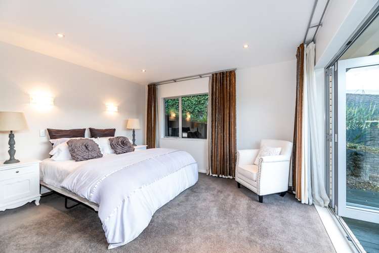 13 Frenz Drive Titirangi_22