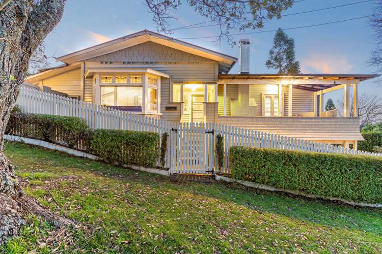 1 Toroa Terrace Mount Albert_22