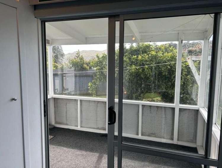 10 Wallis Street 11335_11