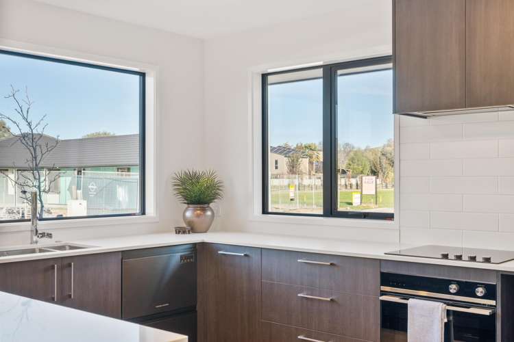 11 Magnolia Drive Springlands_23