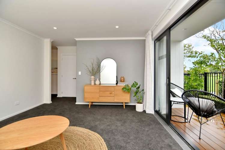 15 Holmes Hanover Lane Halswell_8