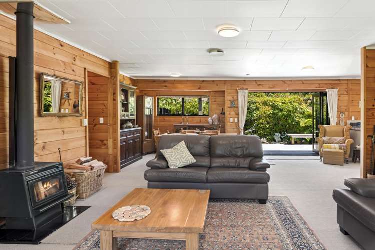 19 Huriwaka Street Kuratau_6