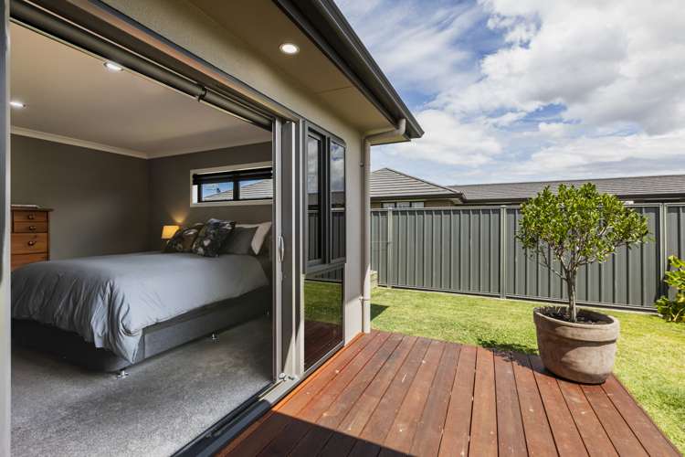 75 Squire Drive Awatoto_12