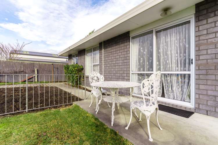 2/62 Moffett Street Islington_14