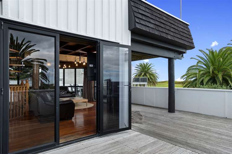 2 Palm Beach Boulevard Papamoa_16
