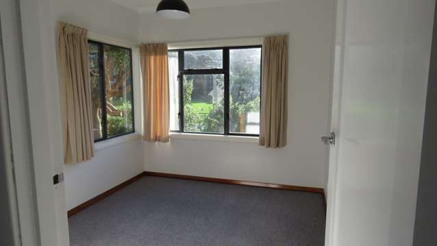15 Lyndhurst Road Tawa_4