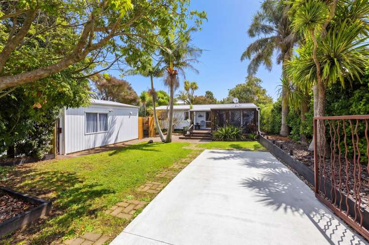 100 Torkar Road Clarks Beach_13