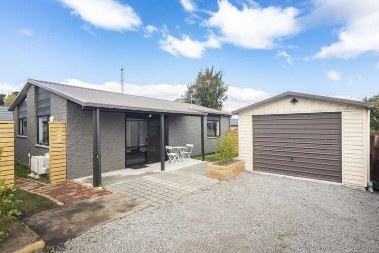 2/68 Ottawa Road Wainoni_5
