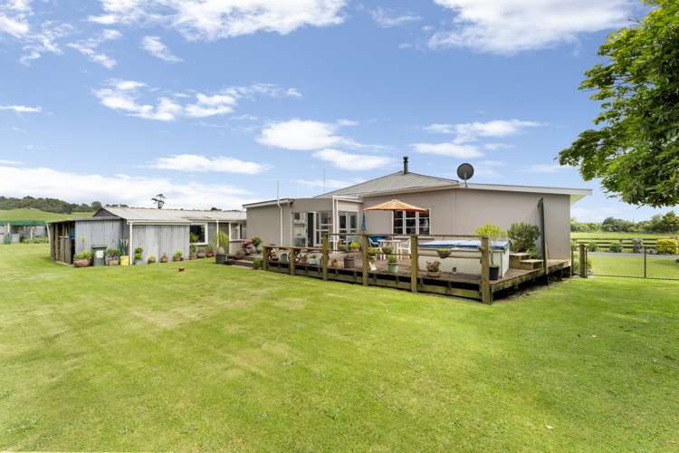 1038 Mountain Road Inglewood_19