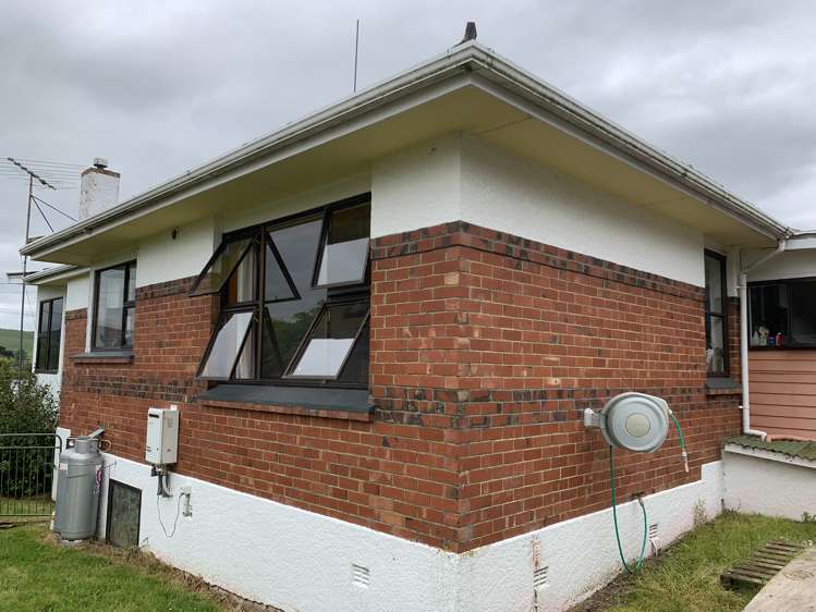 7 Stuart Street Owaka_13