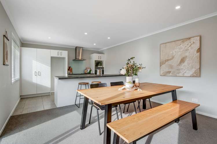 1 Harry Close Warkworth_12