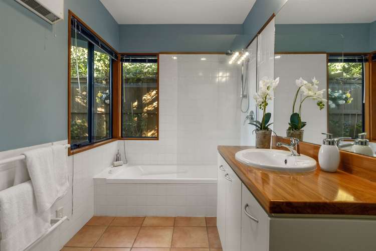 101b Beach Road Otumoetai_18