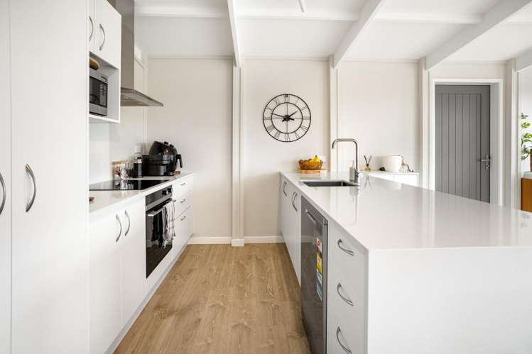 8 Ngaroma Crescent Whitianga_6