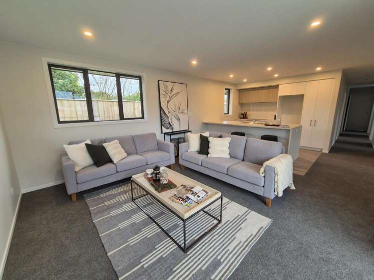 2 Macrocarpa Lane Carterton_3