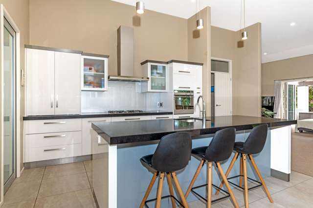 11 Charteris Rise Riverdale_1